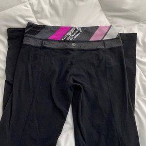 Lululemon yoga pants size 6
